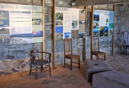 We sourced the old chairs to match the rustic atmosphere of the information centre.